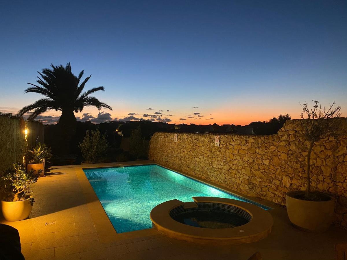 Sunset Farmhouse Βίλα Għarb Εξωτερικό φωτογραφία